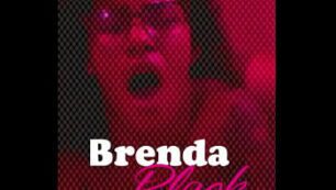 Brenda es